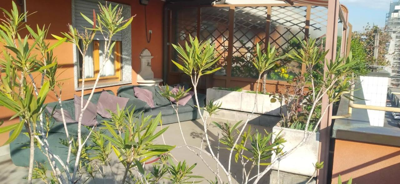 Meraviglioso Super Attico Con Terrazza Milano Eksteriør bilde